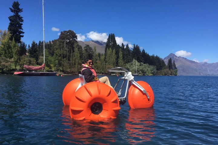 a small boat in a body of water